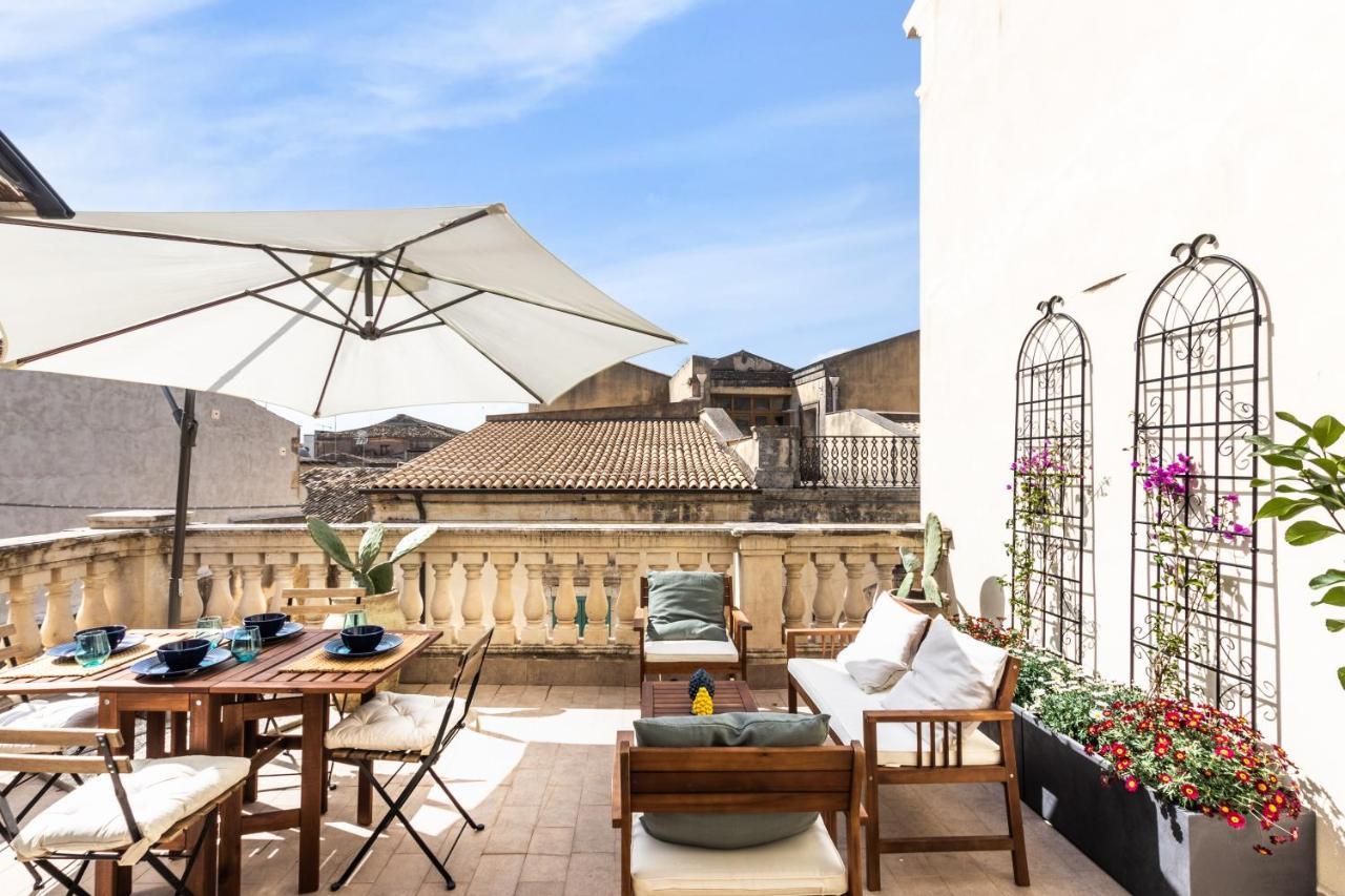 Guest House Aurispa Noto Extérieur photo